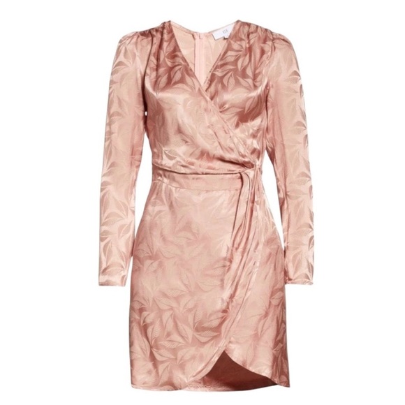 NSR Nara Faux Wrap Dress Pink Peach Rose Medium Jacquard Long Sleeve